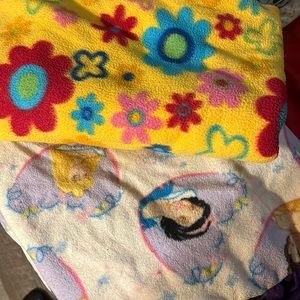 Girl blankets plus book